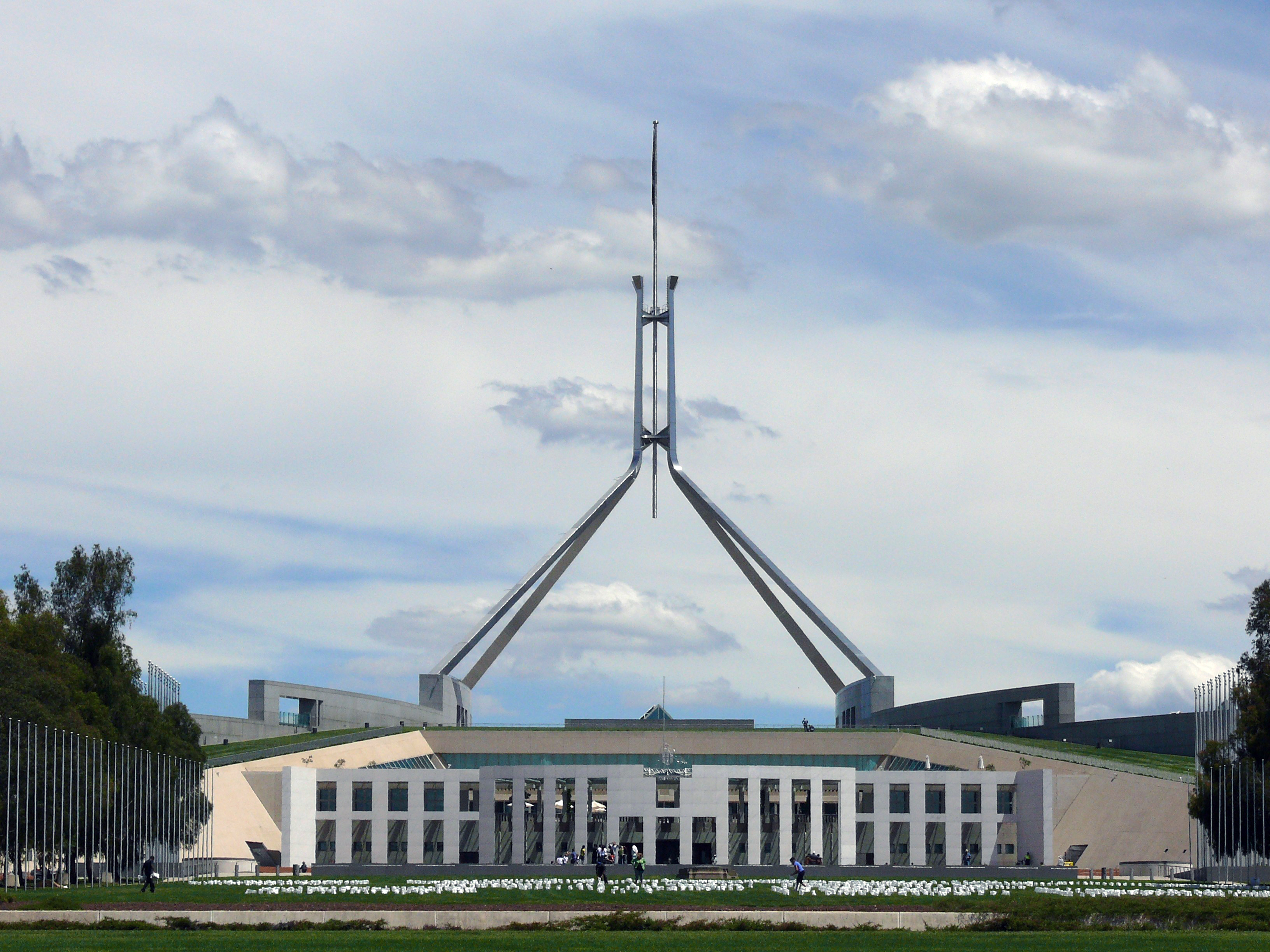 Australian Parliament calls for end to persecution